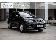 2016 Nissan X-Trail 2.0 (ปี 15-19) V 4WD SUV