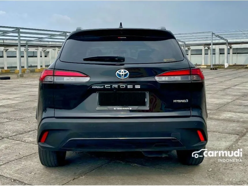 2022 Toyota Corolla Cross Hybrid SUV