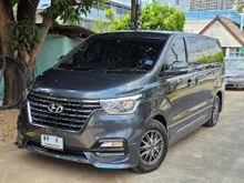 2021 Hyundai H-1 2.5 (ปี 18-24) Elite Van