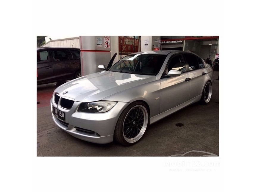 Jual Mobil BMW 320i 2005  E90 2 0 di DKI Jakarta Automatic 