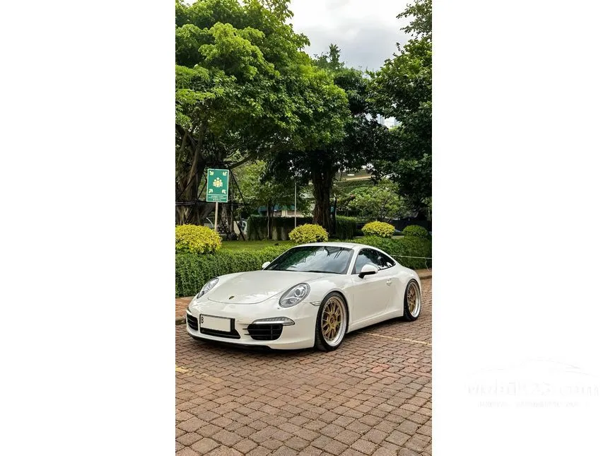 2012 Porsche 911 Carrera S Coupe