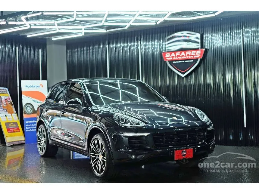 2018 Porsche CAYENNE S E-Hybrid SUV