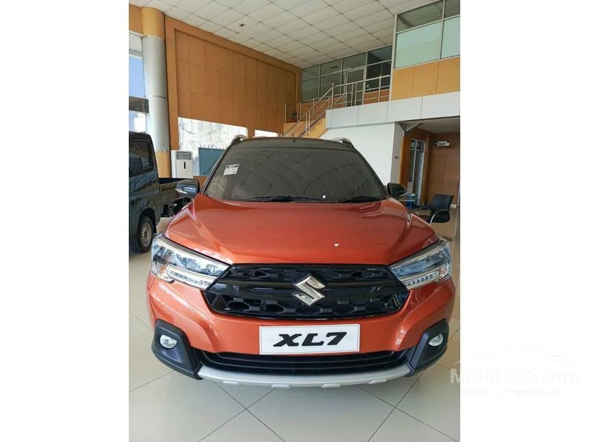 Jual Mobil Suzuki XL7 2024 ALPHA Hybrid 1.5 di Banten Automatic Wagon Orange Rp 245.000.000