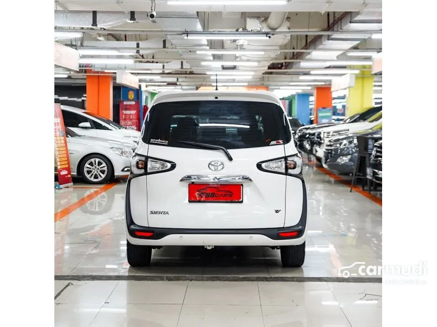 2020 Toyota Sienta V MPV