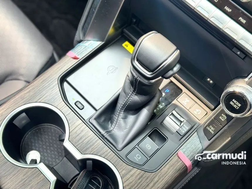 2024 Toyota Land Cruiser 300 VX-R SUV