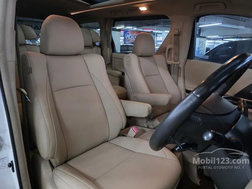 2012 Toyota Alphard G MPV