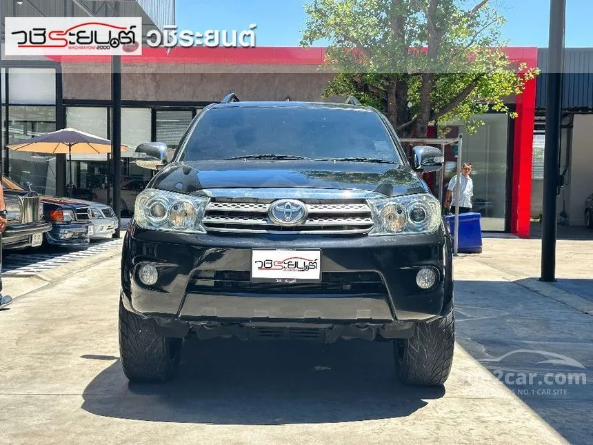 2009 Toyota FORTUNER V SUV