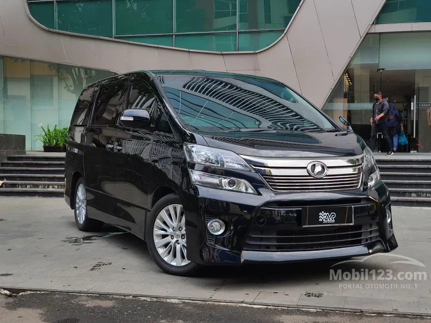 Jual Mobil Toyota Vellfire 2014 ZG 2.4 di DKI Jakarta Automatic Van Wagon Hitam Rp 375.000.000