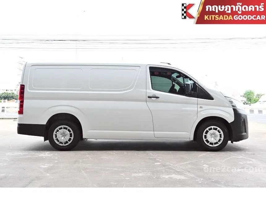 2021 Toyota HIACE Eco Van