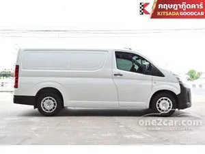 2021 Toyota HIACE 2.8 Eco Van
