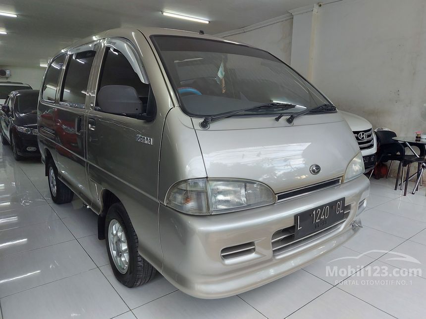 Jual Mobil  Daihatsu  Zebra  2003 ZL  1 3 di Jawa Timur Manual 