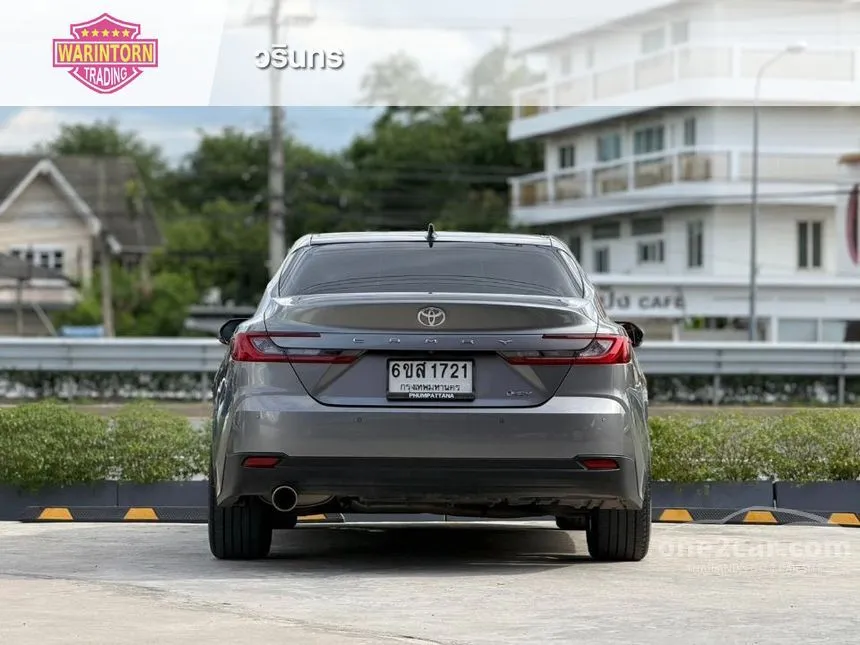 2025 Toyota CAMRY HEV Premium Luxury Sedan