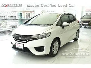 2016 Honda JAZZ 1.5 V+ Hatchback