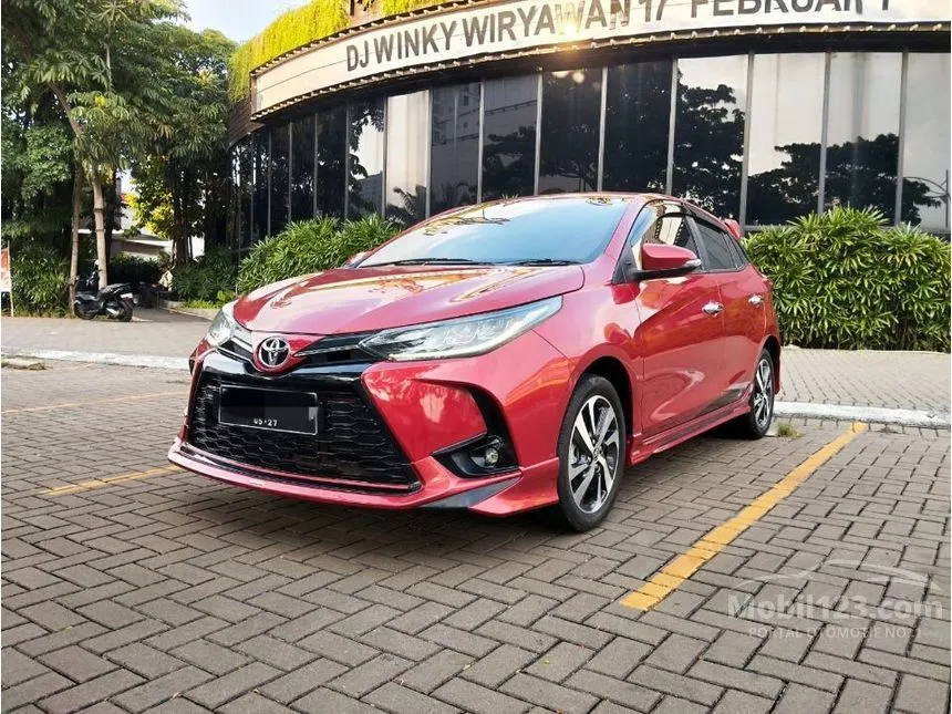 Jual Mobil Toyota Yaris 2022 S GR Sport 1.5 di Jawa Barat Automatic Hatchback Merah Rp 214.500.000