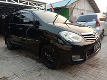 Kijang innova G at 2010 tdp 8 juta