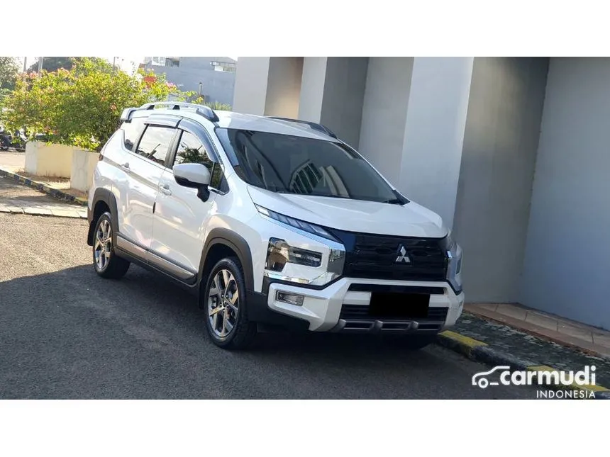2023 Mitsubishi Xpander Cross Premium MPV