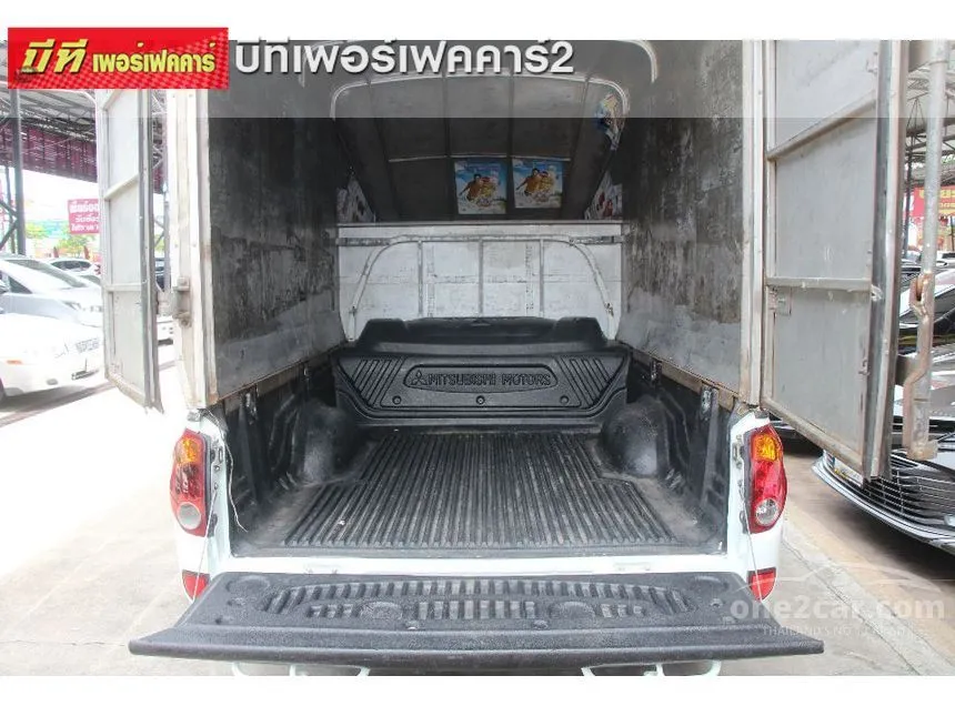 2011 Mitsubishi Triton CNG Pickup