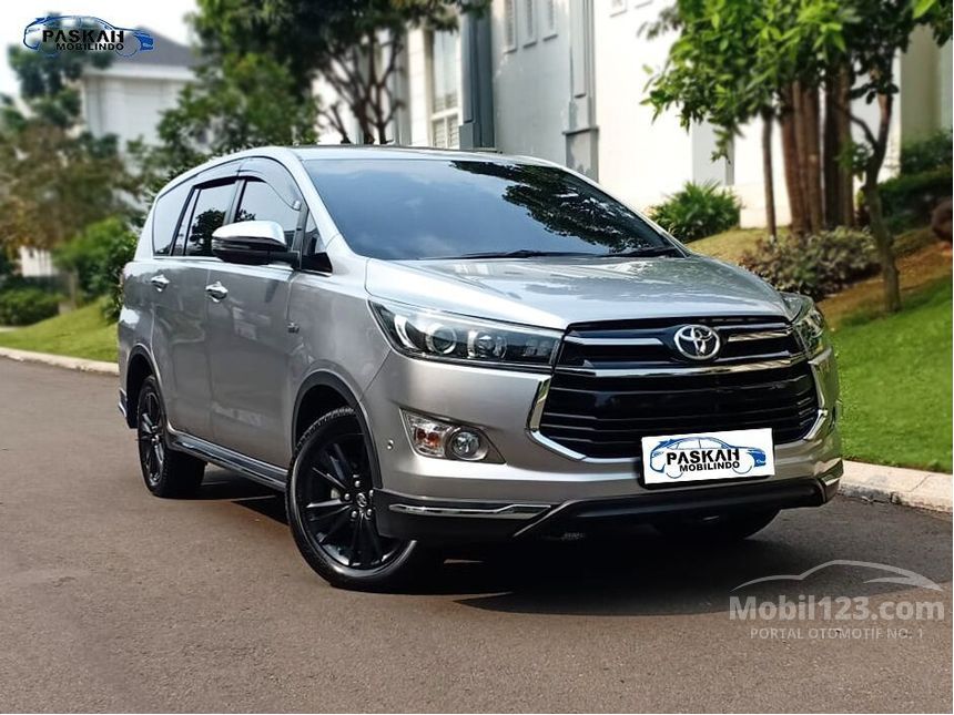 Gambar Foto 86+ Modifikasi Mobil Innova Venturer Gratis Terbaru