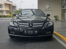 Mercedes-Benz Mercy E250 Cabriolet AT 2011 Hitam Collectors Item Super Low Km antik