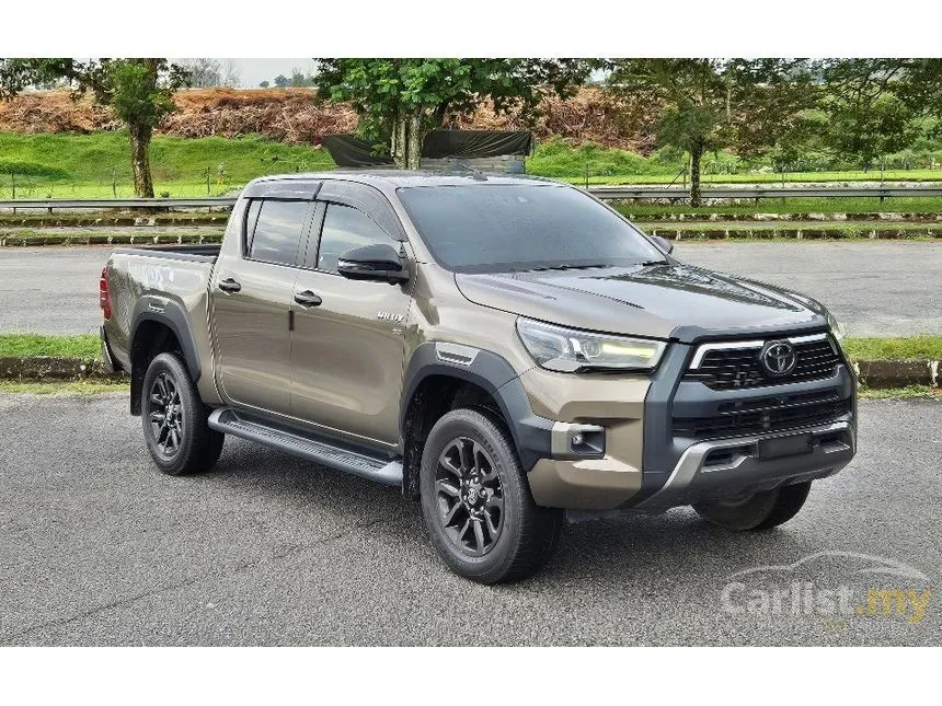 2021 Toyota Hilux Rogue Dual Cab Pickup Truck