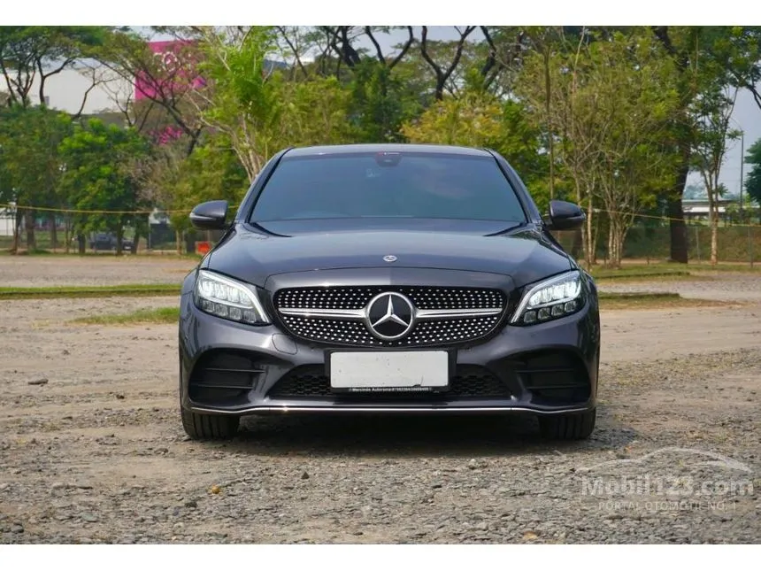 2020 Mercedes-Benz C200 AMG Final Edition Sedan