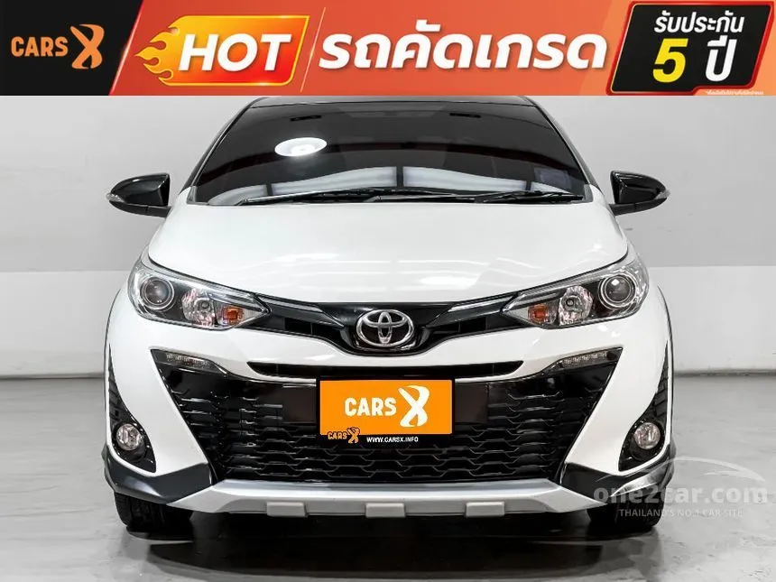 2020 Toyota YARIS High Cross Hatchback