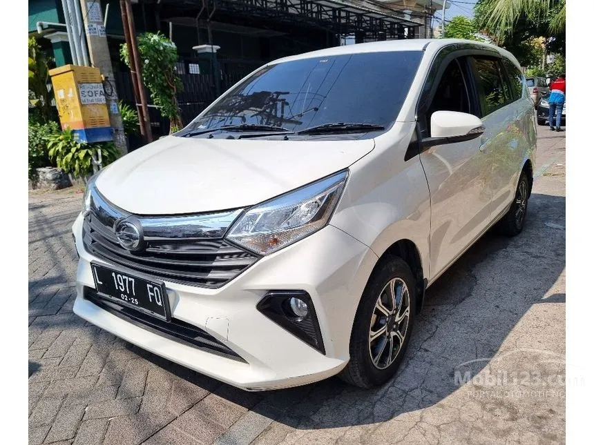 Jual Mobil Daihatsu Sigra 2020 R 1.2 di Jawa Timur Manual MPV Putih Rp 129.000.000