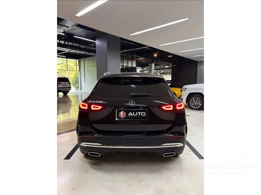 2022 Mercedes-Benz GLA200 AMG Line SUV