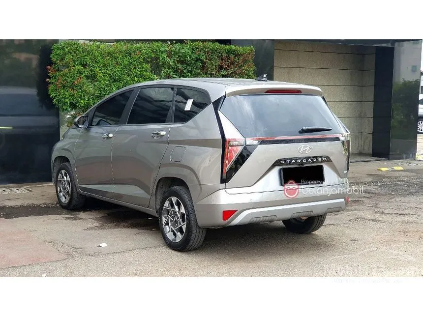 2023 Hyundai Stargazer Prime MPV