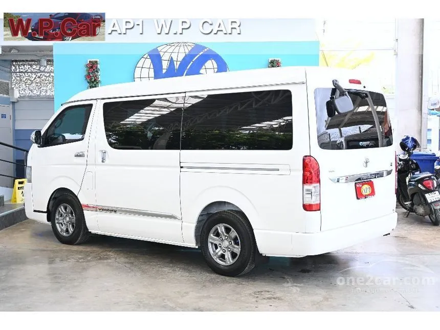 2018 Toyota VENTURY G Van