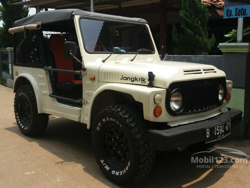 Jual Mobil  Suzuki Jimny 1981 1 0 di Jawa Barat Manual Jeep 