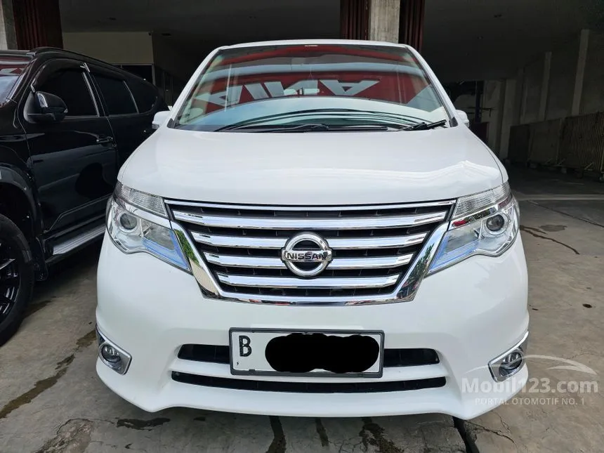 Jual Mobil Nissan Serena 2016 Highway Star 2.0 di Jawa Barat Automatic MPV Putih Rp 170.000.000