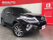 2016 Toyota Fortuner 2.8 (ปี 15-18) V SUV AT