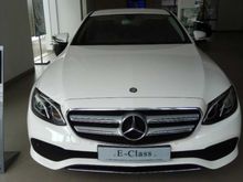 2017 Mercedes-Benz E250 2.0 Avantgarde Sedan