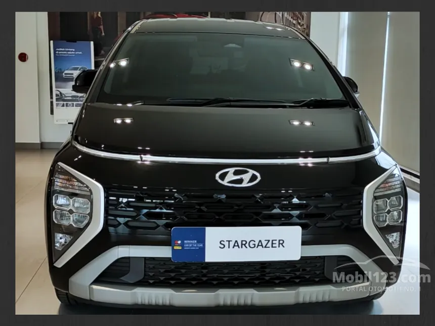 Jual Mobil Hyundai Stargazer 2024 Prime 1.5 di Jawa Barat Automatic Wagon Hitam Rp 290.000.000