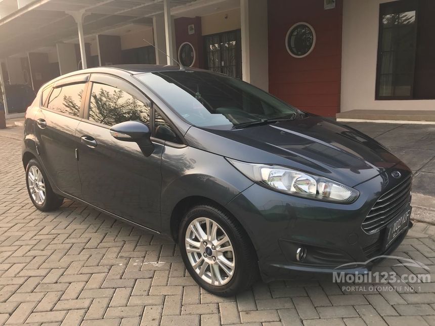 Jual Mobil Ford Fiesta 2014 Trend 1.5 di DKI Jakarta 