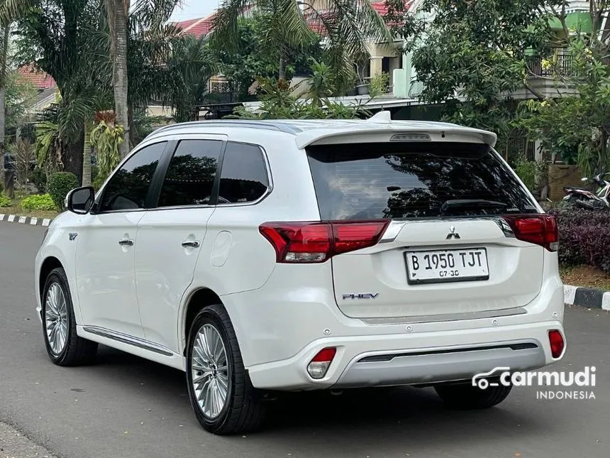 2019 Mitsubishi Outlander PHEV SUV