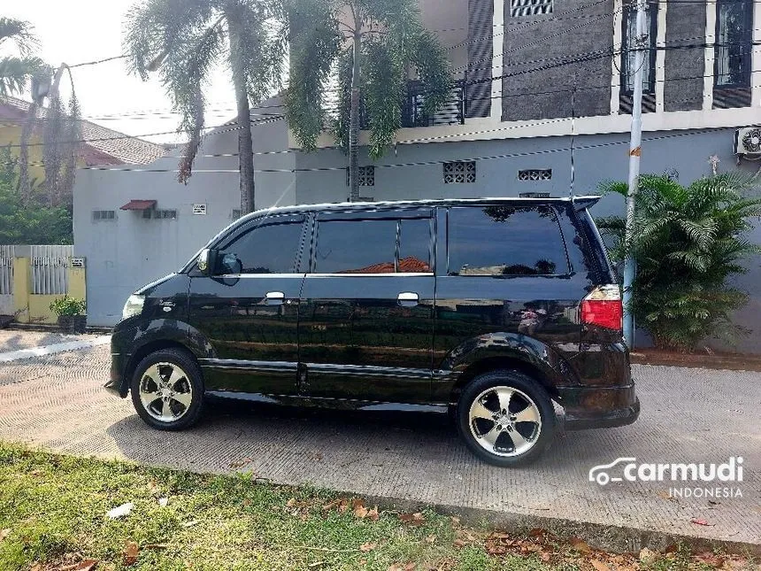 2010 Suzuki APV SGX Luxury Van