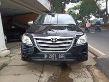 Toyota Kijang Innova E 2.0 MT 2015 Hitam