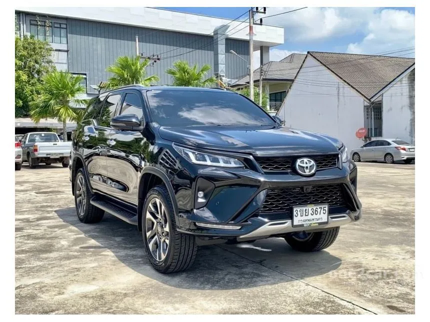2023 Toyota Fortuner Legender SUV