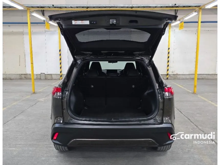 2022 Toyota Corolla Cross Hybrid SUV