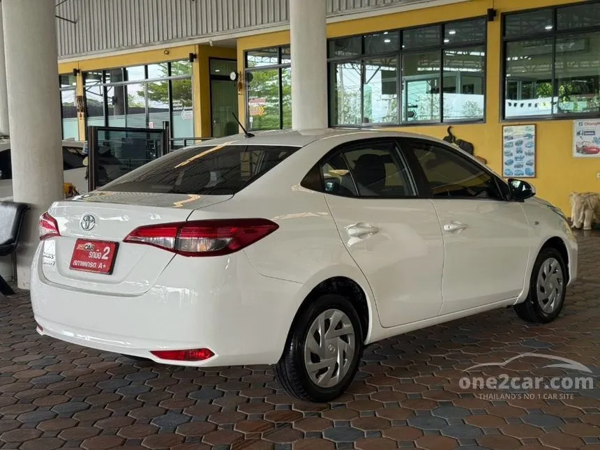 2020 Toyota Yaris Ativ Entry Sedan