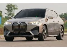 2023 BMW iX 0.0 xDrive40 Sport SUV Full Warranty dan Free Service Mulus Siap Pakai Kencang dan irit sekali