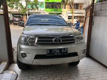 ISTIMEWA!! Jual Cepat Toyota Fortuner 2.7 G Lux AT Bensin km Rendah 47,000++