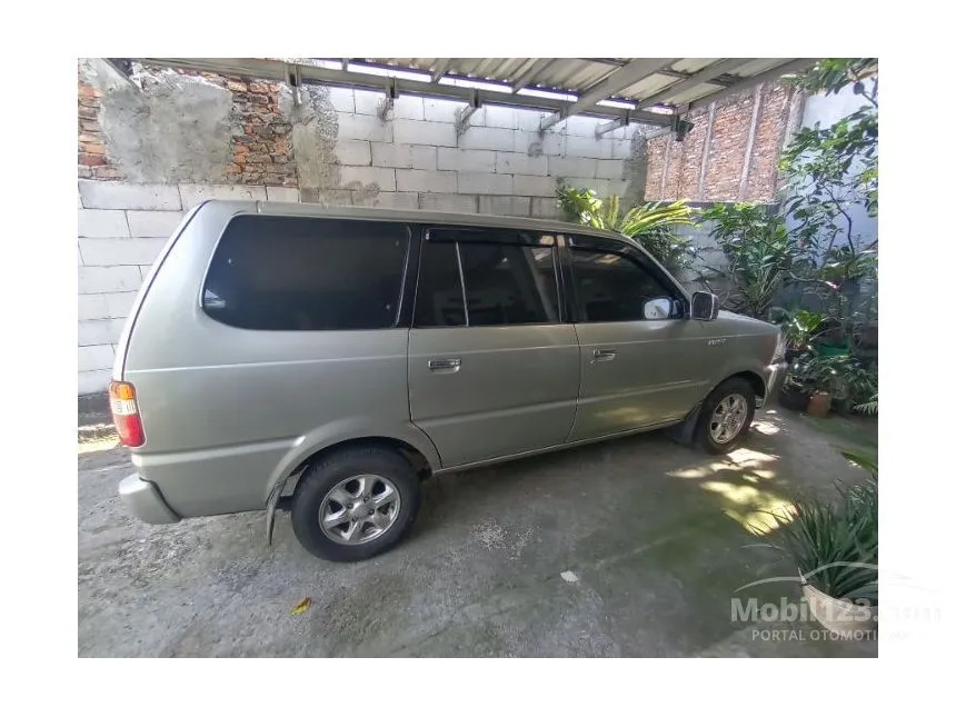 2003 Toyota Kijang Minibus GL Long (LGX) MPV