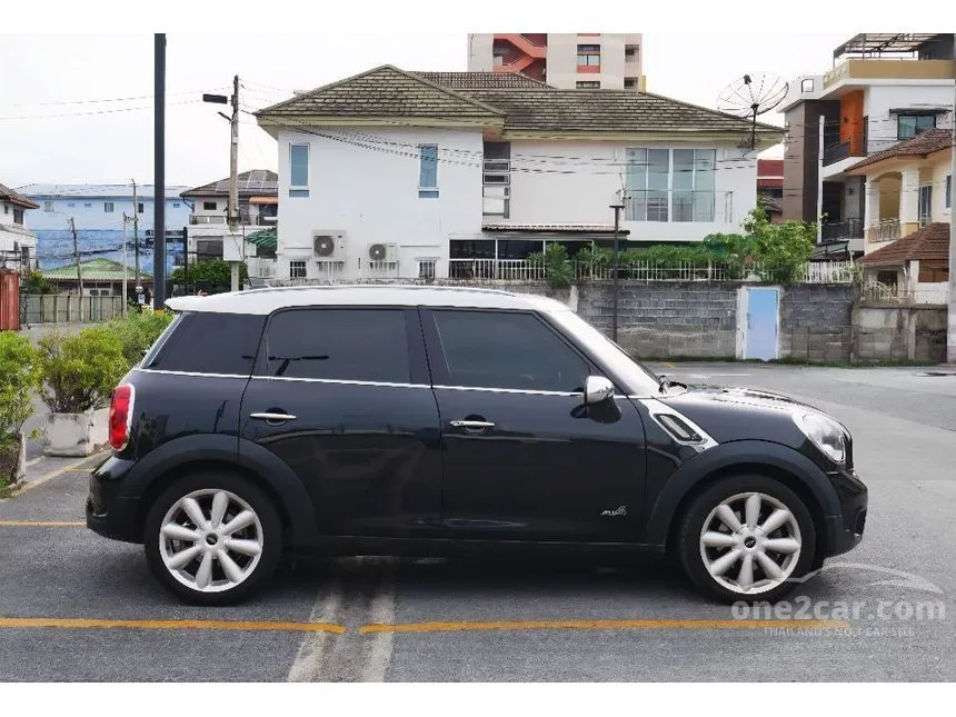 2011 Mini Countryman Cooper S ALL4 Hatchback