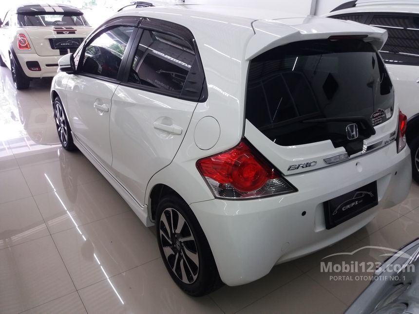 Jual Mobil Honda Brio 2019 RS 1 2 di Jawa Timur Automatic 