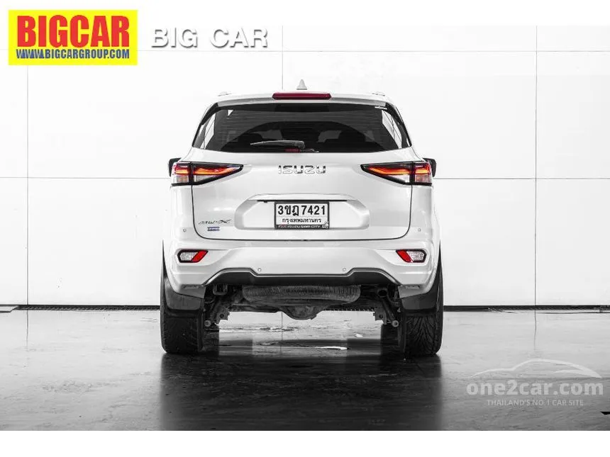 2022 Isuzu MU-X Ultimate SUV
