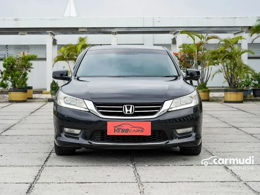 2013 Honda Accord VTi-L Sedan