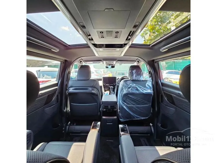 2024 Toyota Alphard HEV Modelista MPV